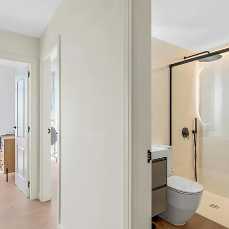 Duplex De Lujo Frente Al Mar Terraza En * Radazul