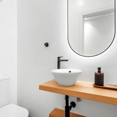 Duplex De Lujo Frente Al Mar Terraza En * Radazul